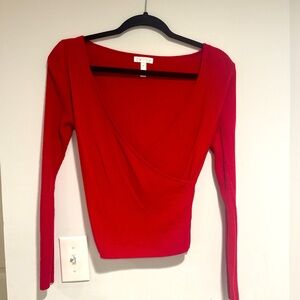 Red long sleeve ribbed crop top